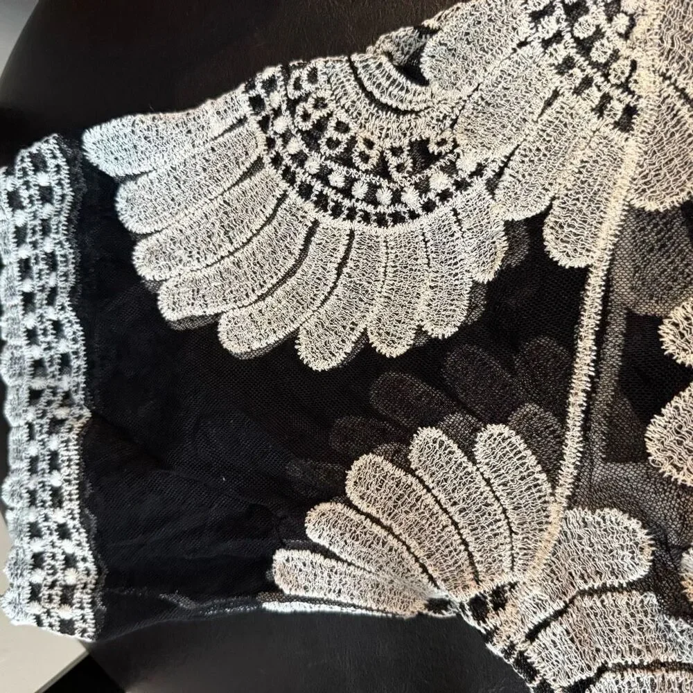 Cupshe (L) Black Bohemian Lace Crochet Kimono-Style Swim Coverup – Sheer Embroid